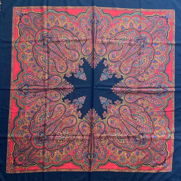 Pavlovo Posad Scarf Shawl Russian Tradition - Picture 6 of 8